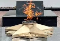 Звезда литьевая латунь (518249) сертификат комплект горелка ГВД 379 10 89 00 ПС - вечный огонь ø 1100 мм. монолит литье  в Дубне