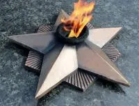 Вечный огонь СССР литая бронза патина в Дубне (518554)